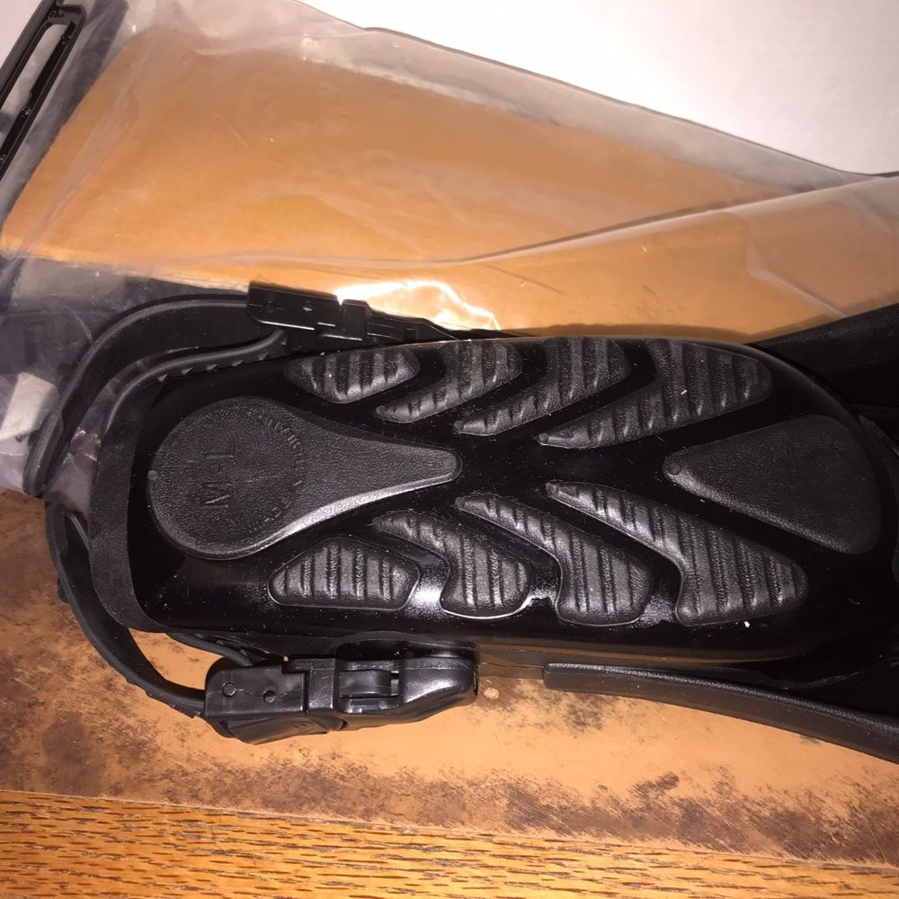 Scuba Pro - Wake - Swim Fins - New in Bag! - Free Shipping!